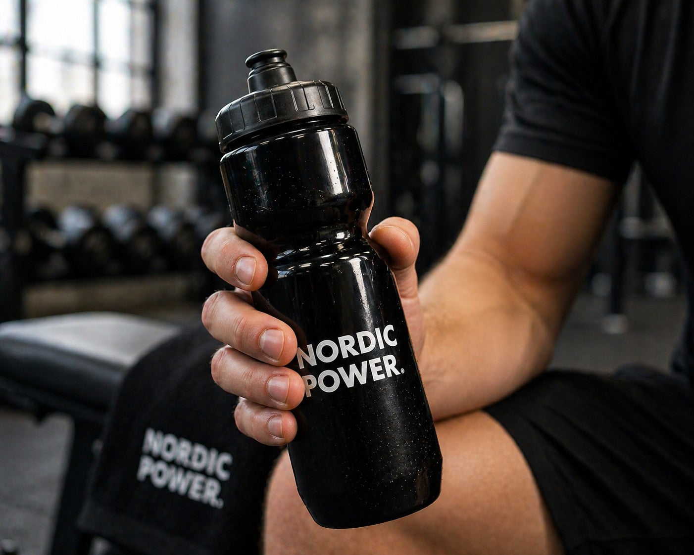 Vattenflaska Svart, 700 ml - NORDIC POWER