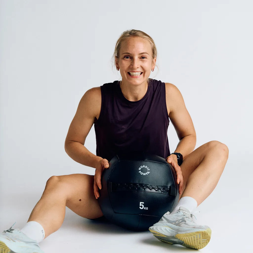 Väggboll 6 kg, Svart - NORDIC POWER